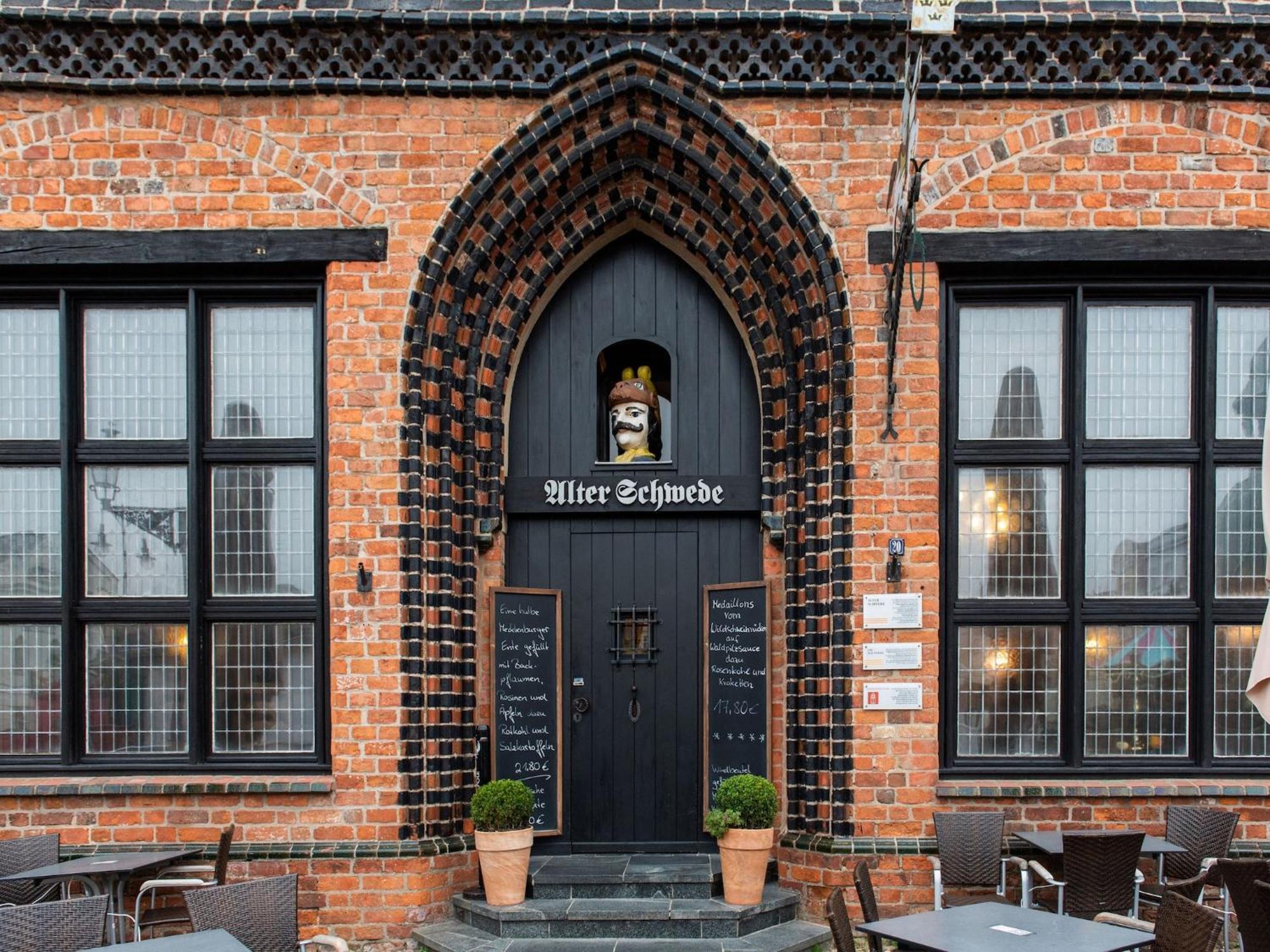Comfortable Apartment In Wismar Mecklenburg With Fireplace Eksteriør billede